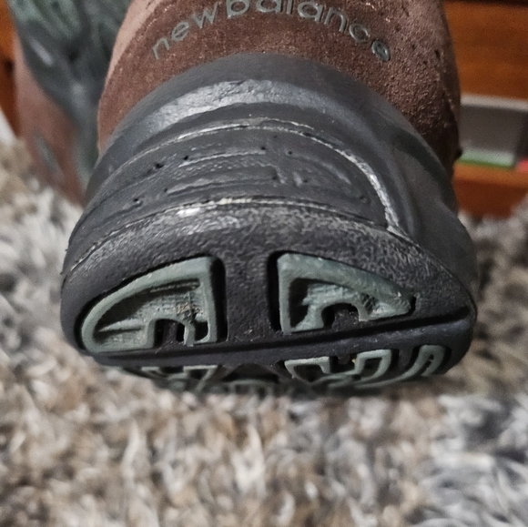 New balance 622 shoes - Picture 2 of 9